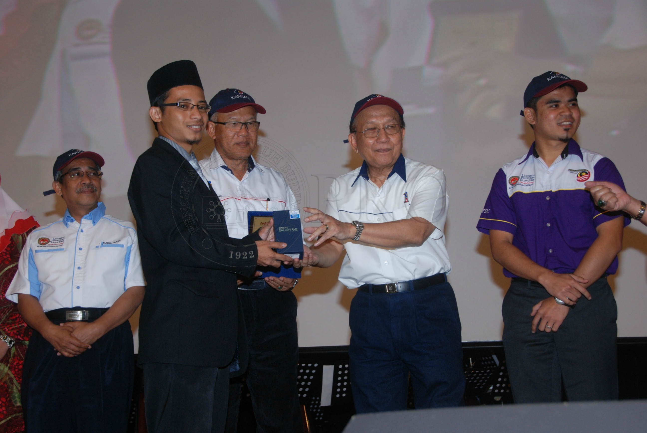 PRO 12 125 rtm DSC 7176